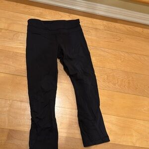 Lululemon dropped exercise pants